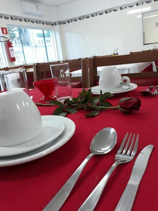 Colonia De Ferias Sitraemfa Hotel เปรูอิบี ภายนอก รูปภาพ